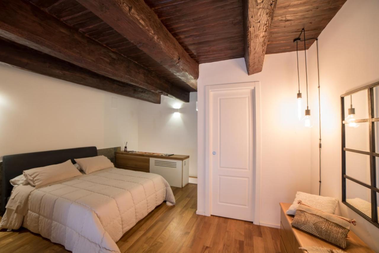 Corte Capomazza Appartamenti Неаполь Экстерьер фото